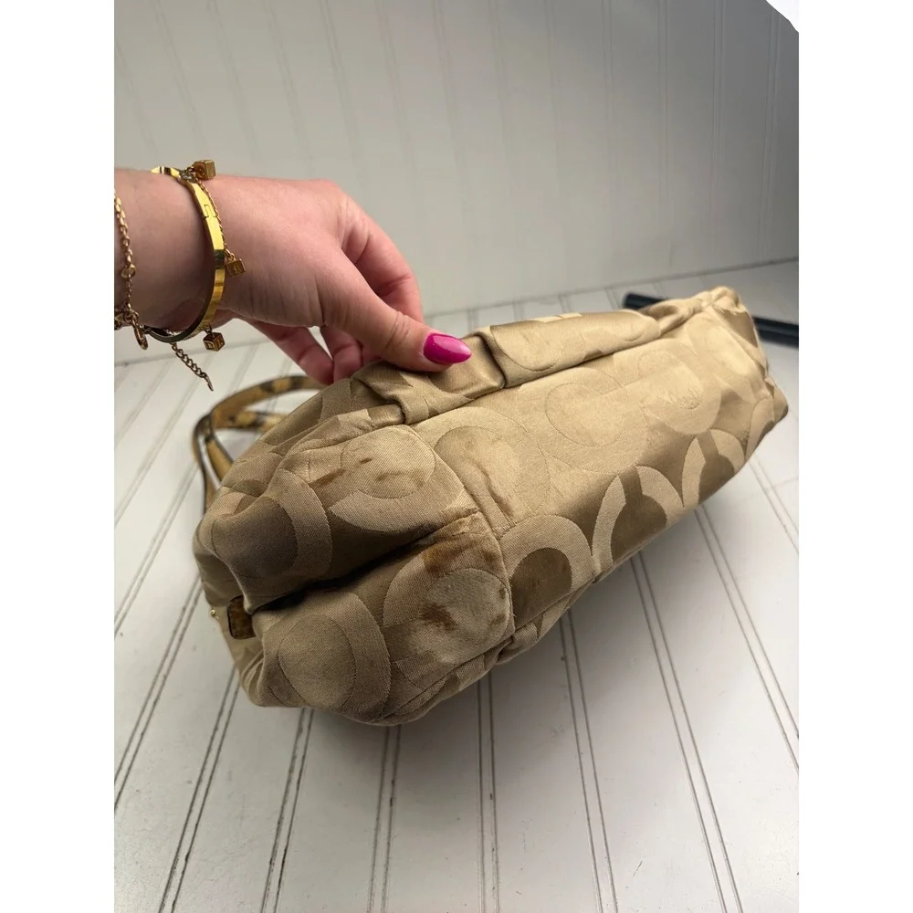 Coach Vintage Y2K Madison Op Art Sateen Maggie Shoulder Bag Purse